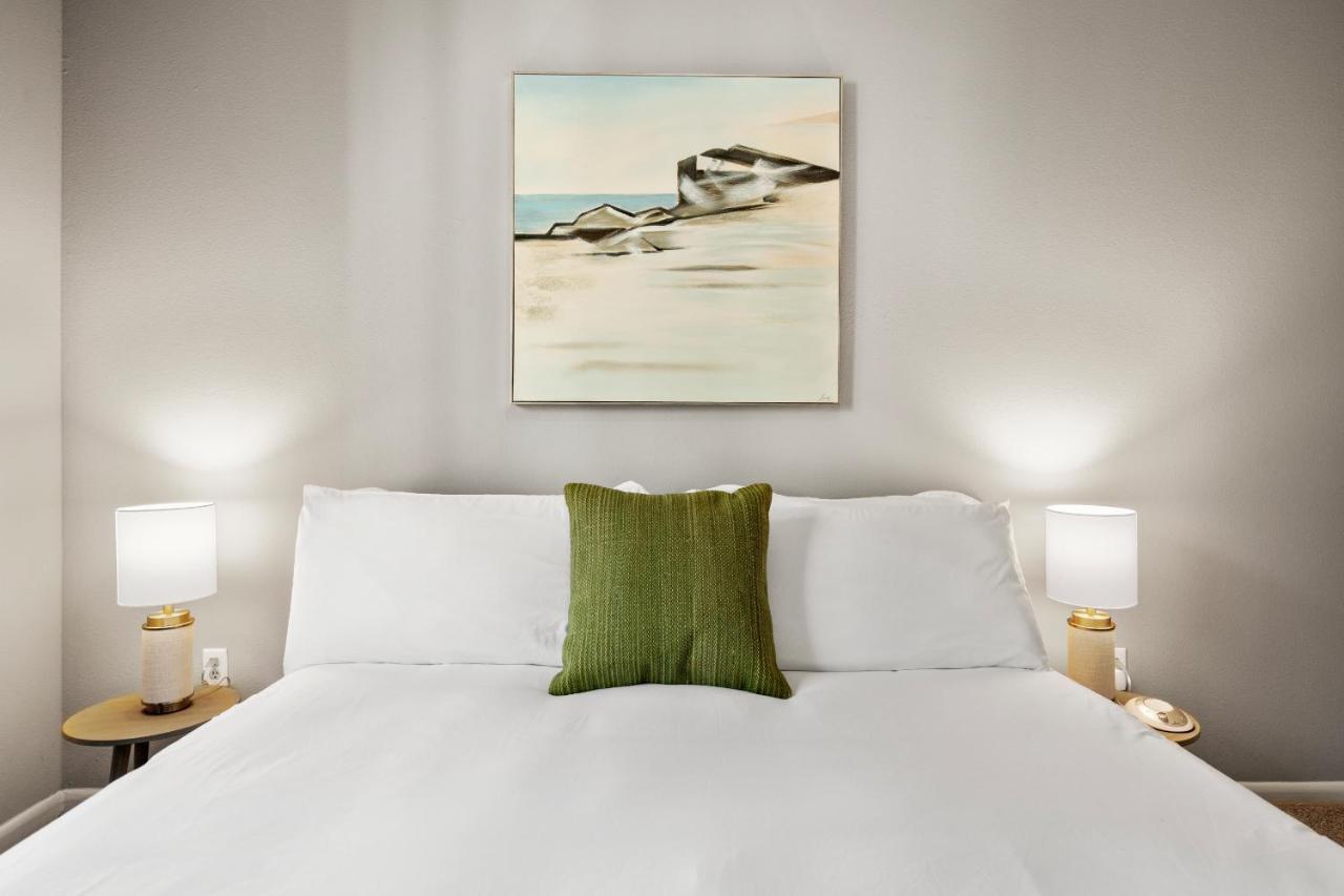 Kasa Legacy Town Center Plano Aparthotel Bagian luar foto