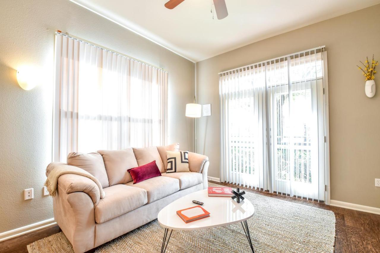 Kasa Legacy Town Center Plano Aparthotel Bagian luar foto