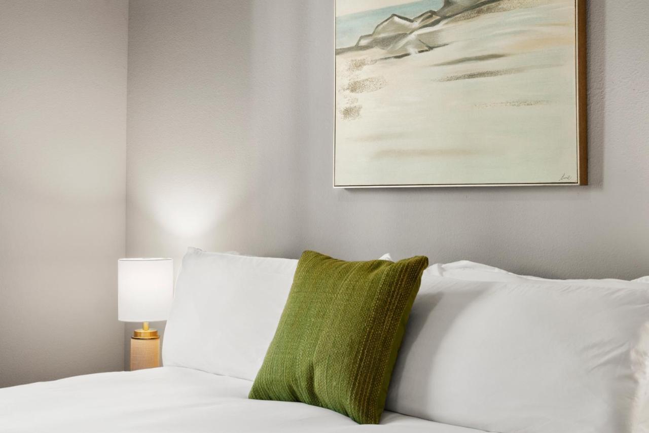 Kasa Legacy Town Center Plano Aparthotel Bagian luar foto