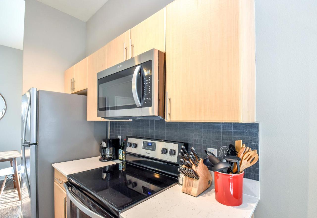 Kasa Legacy Town Center Plano Aparthotel Bagian luar foto